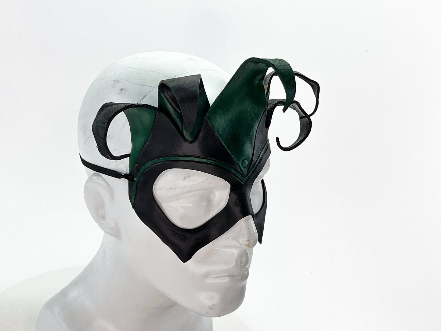 Handmade Genuine Leather Five Point Jester Mask in Green and Black No Bells
