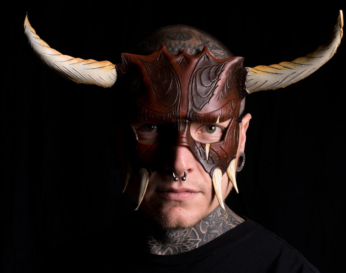 Handmade Genuine Leather Mask with Horns in Natural Colors - The Horned Beast