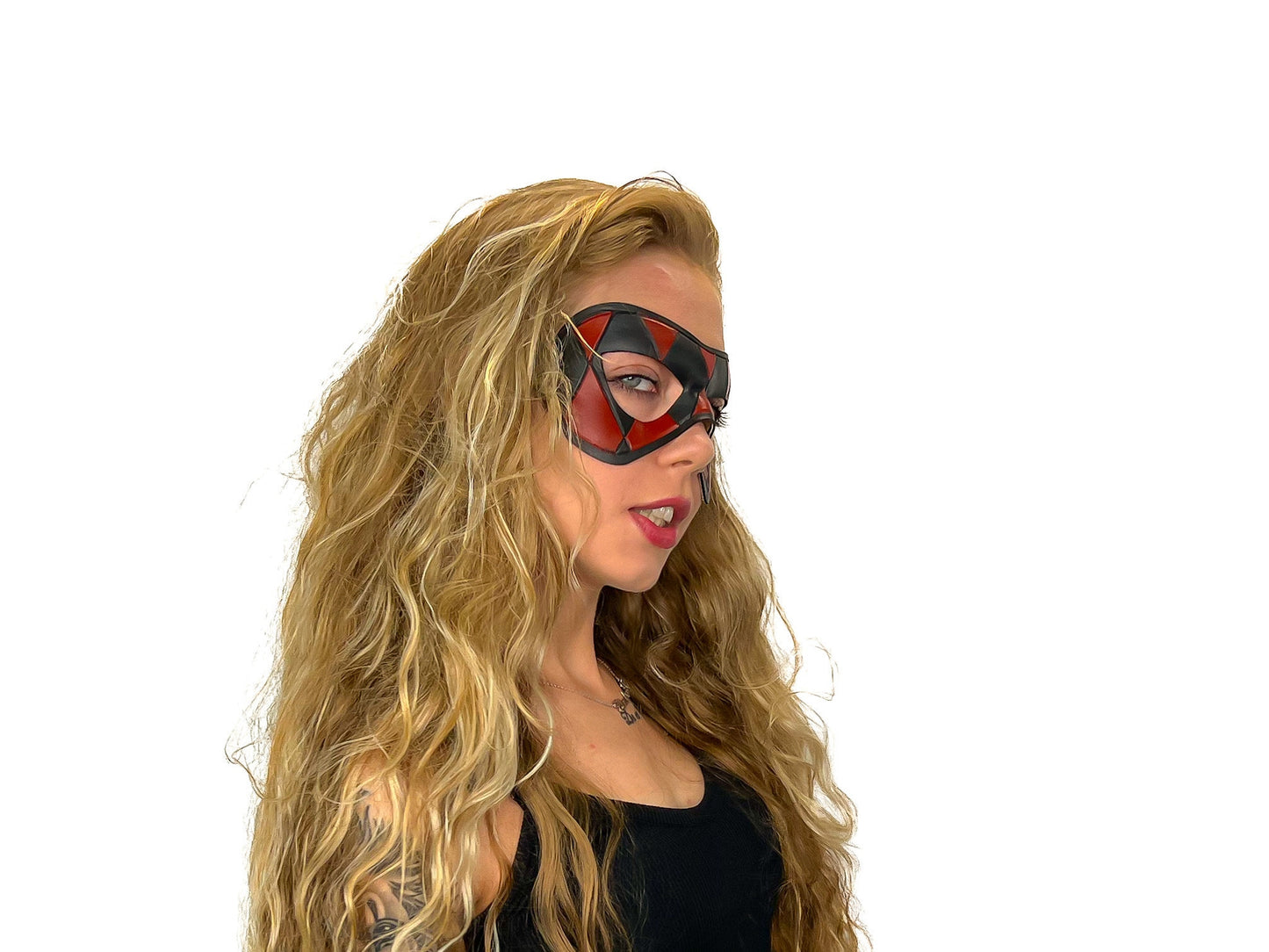 Compact Harlequin Handmade Genuine Leather Mask in Red and Black